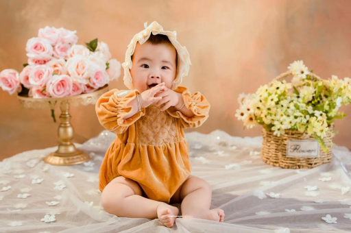 无为宝宝从鼻子里溢奶处理